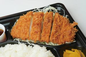 ロースかつ弁当